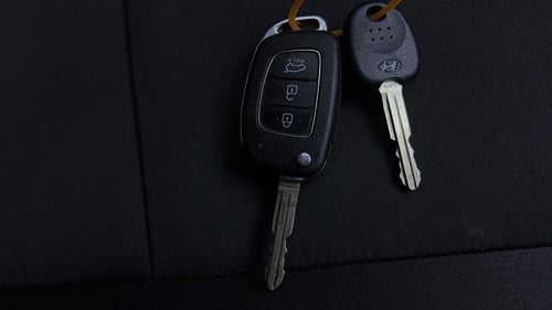 Used 2023 Hyundai i20 Sportz 1.2 IVT Petrol Automatic extra CAR KEY VIEW
