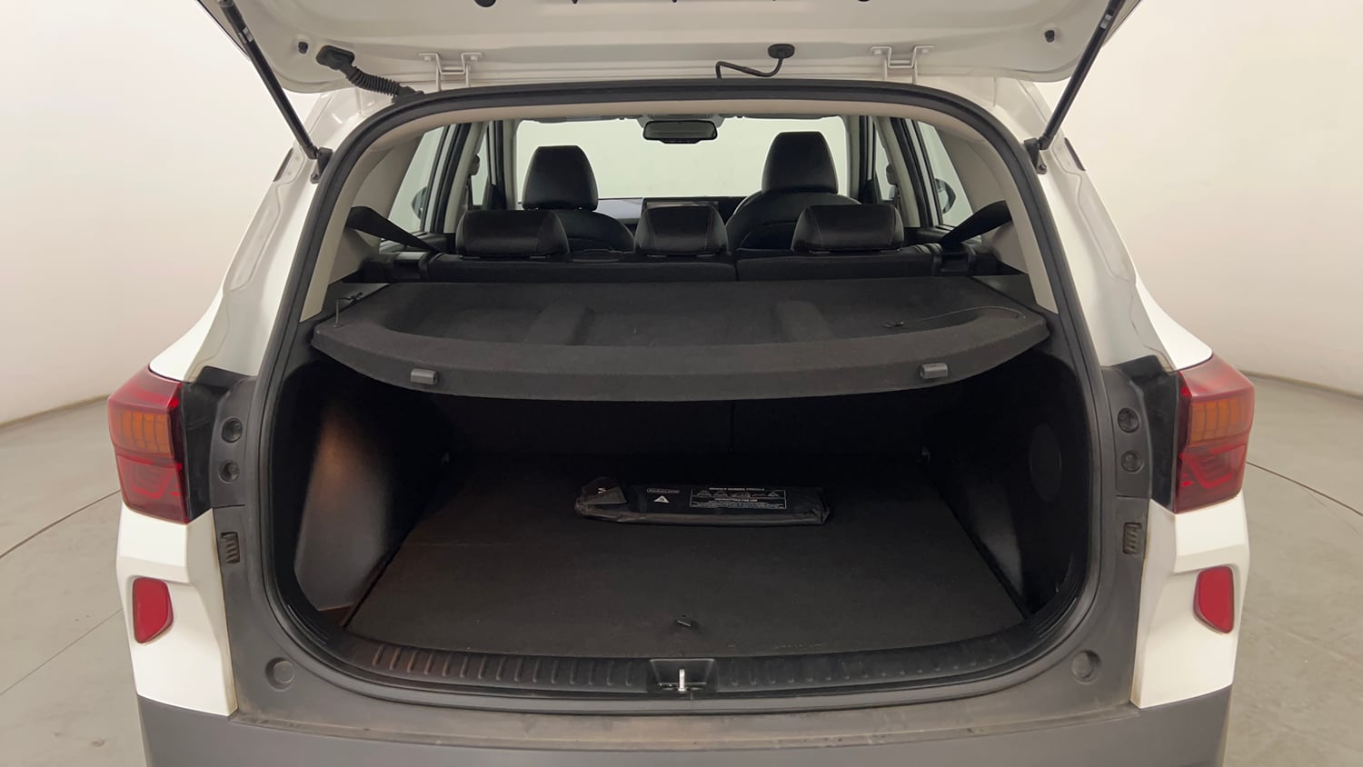 Used 2023 Kia Seltos GTX Plus 1.5 Diesel AT Diesel Automatic interior DICKY INSIDE VIEW