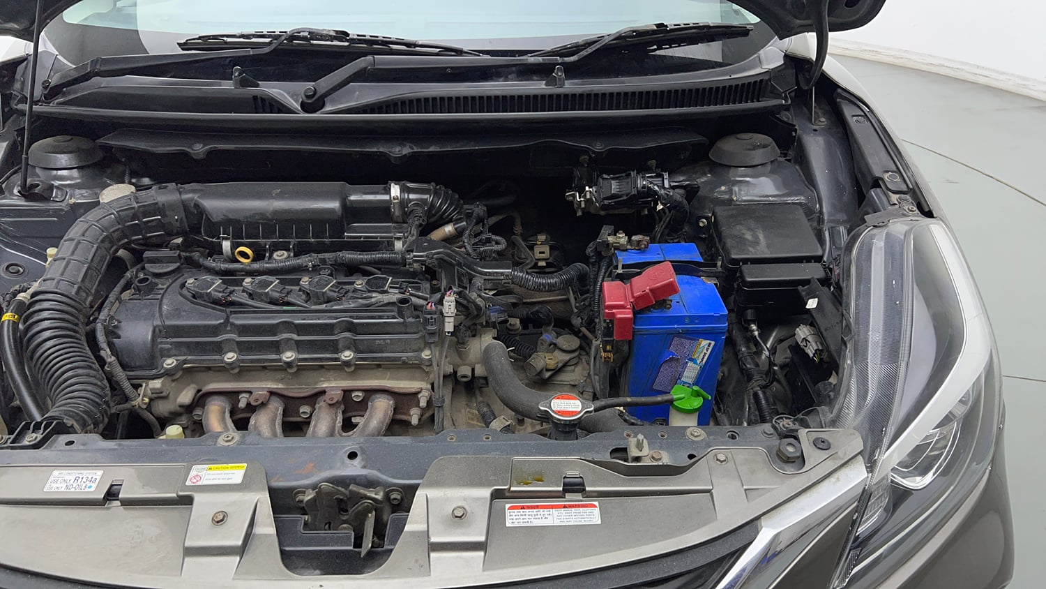 Used 2019 Maruti Suzuki Baleno Zeta Petrol Manual engine ENGINE LEFT SIDE VIEW