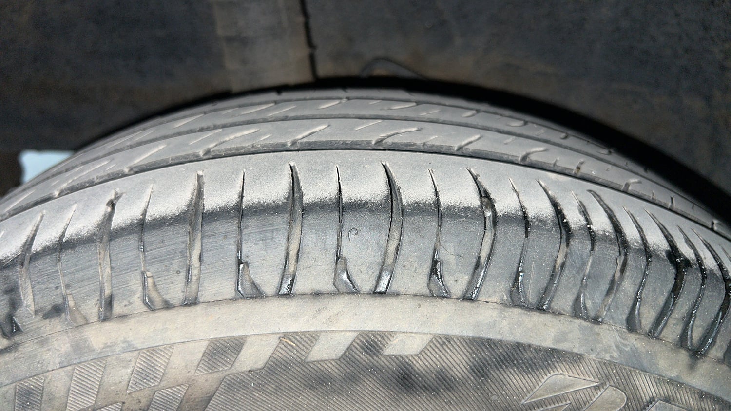 Used 2019 Datsun GO T Petrol Manual tyres RIGHT REAR TYRE TREAD VIEW