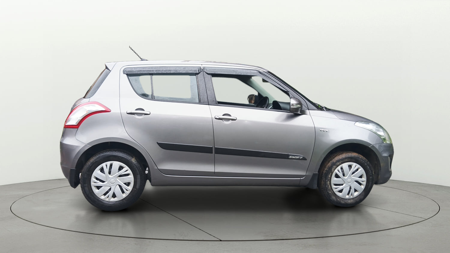 Used 2015 Maruti Suzuki Swift VXi Petrol Manual exterior RIGHT SIDE VIEW