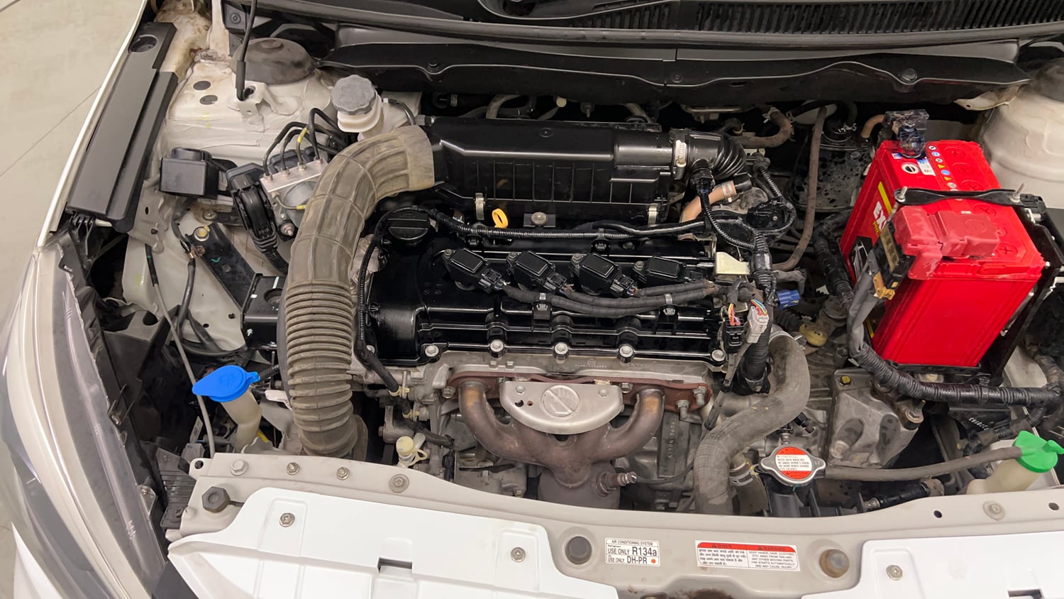 Used 2019 Maruti Suzuki Ciaz Alpha Hybrid 1.5 Petrol Manual engine ENGINE RIGHT SIDE VIEW