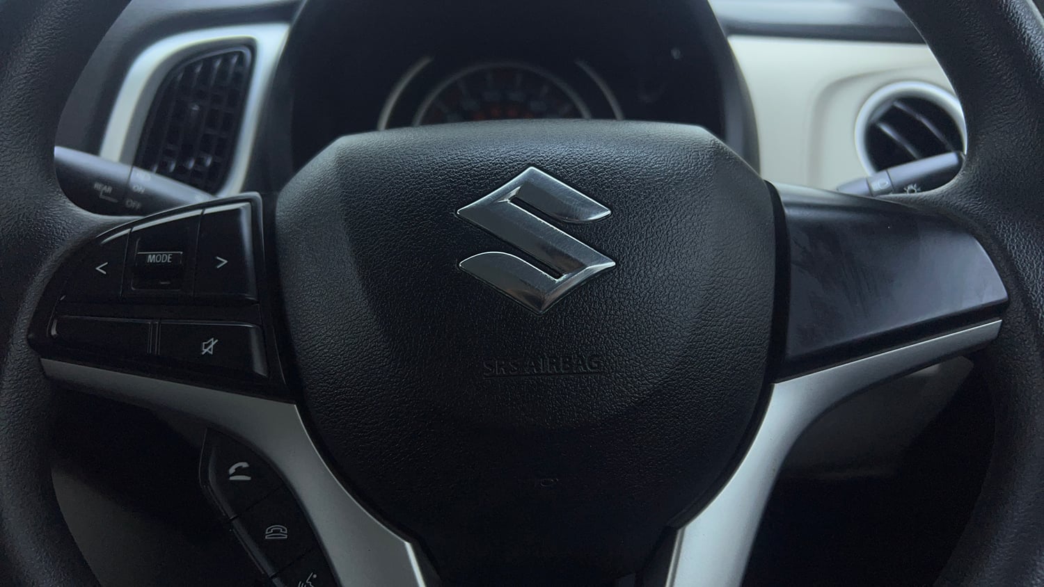 Used 2021 Maruti Suzuki Wagon R ZXi 1.2 Petrol Manual top_features Airbags