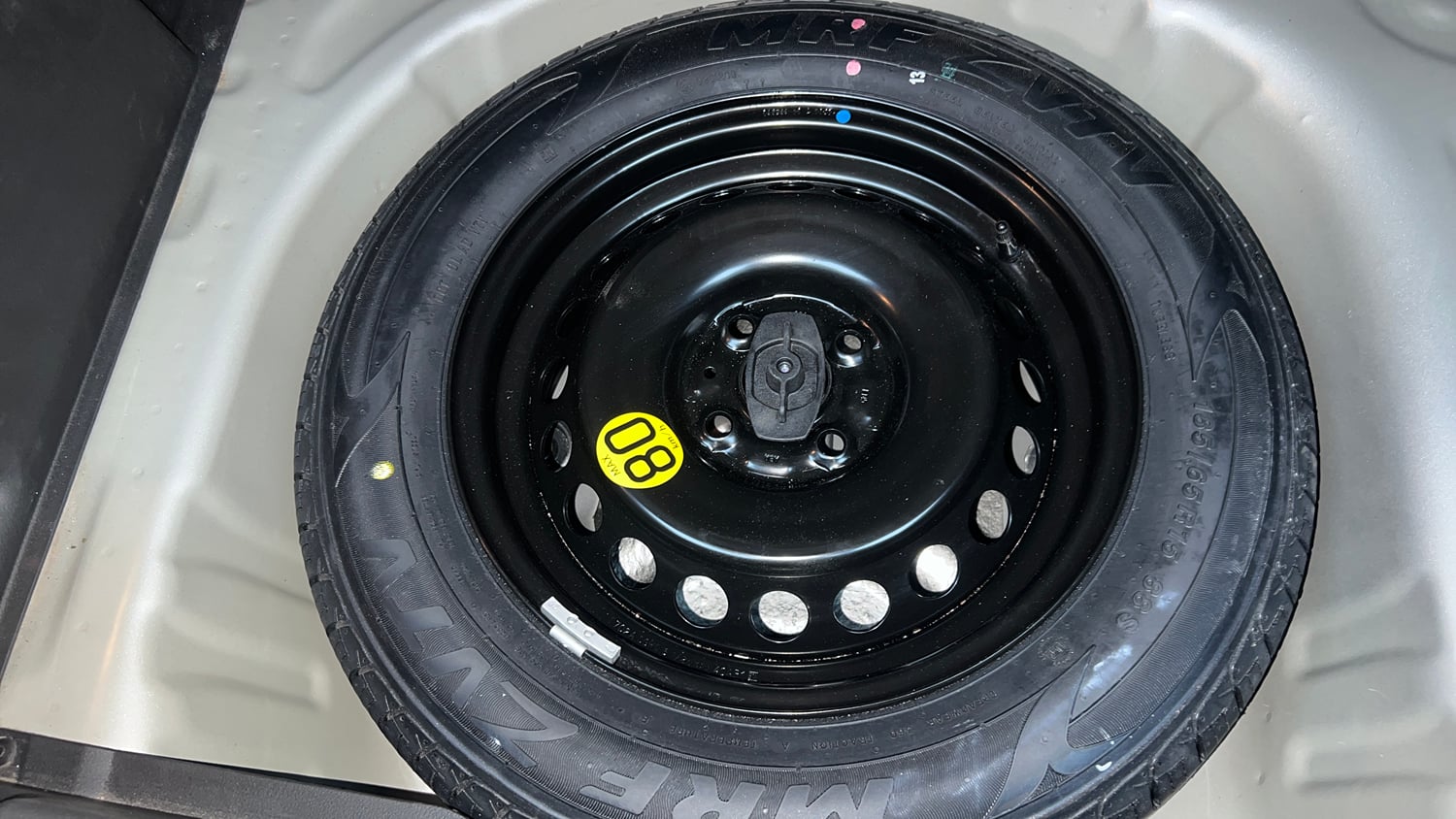 Used 2017 Maruti Suzuki Baleno Alpha 1.2 Petrol Manual tyres SPARE TYRE VIEW