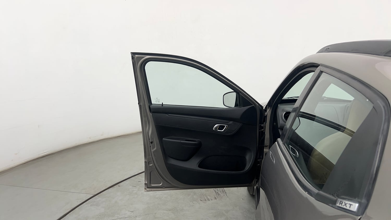 Used 2019 Renault Kwid RXT (O) 1.0 SCE Edition Petrol Manual interior LEFT FRONT DOOR OPEN VIEW