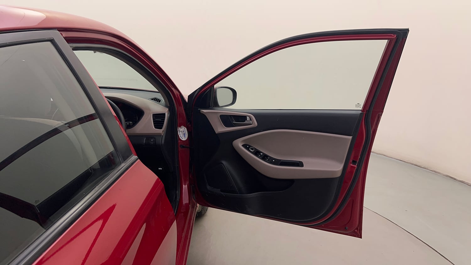 Used 2017 Hyundai Elite i20 Sportz 1.2 Petrol Manual interior RIGHT FRONT DOOR OPEN VIEW