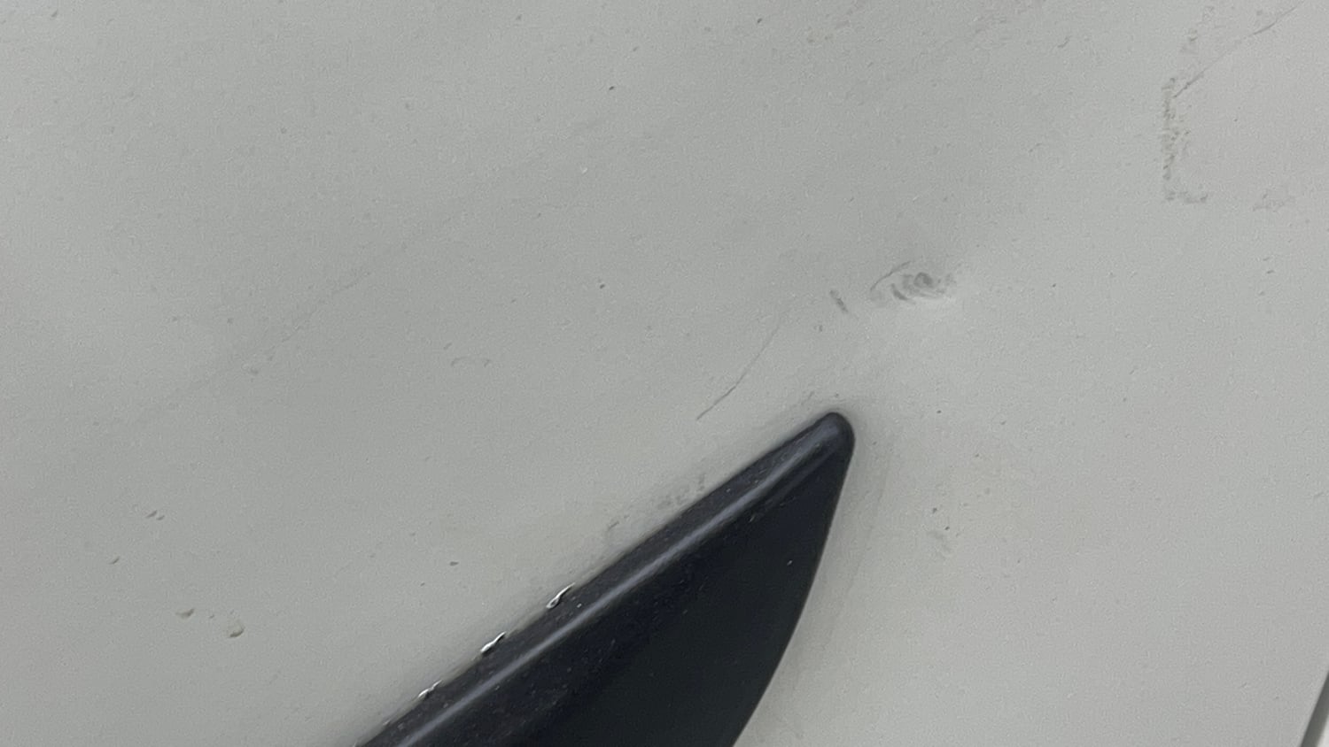 Used 2016 Maruti Suzuki Swift Lxi (O) Petrol Manual dents MINOR DENT