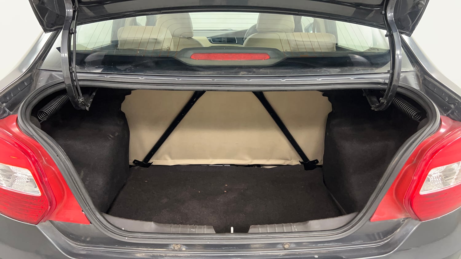 Used 2016 Tata Zest XT Petrol Petrol Manual interior DICKY INSIDE VIEW