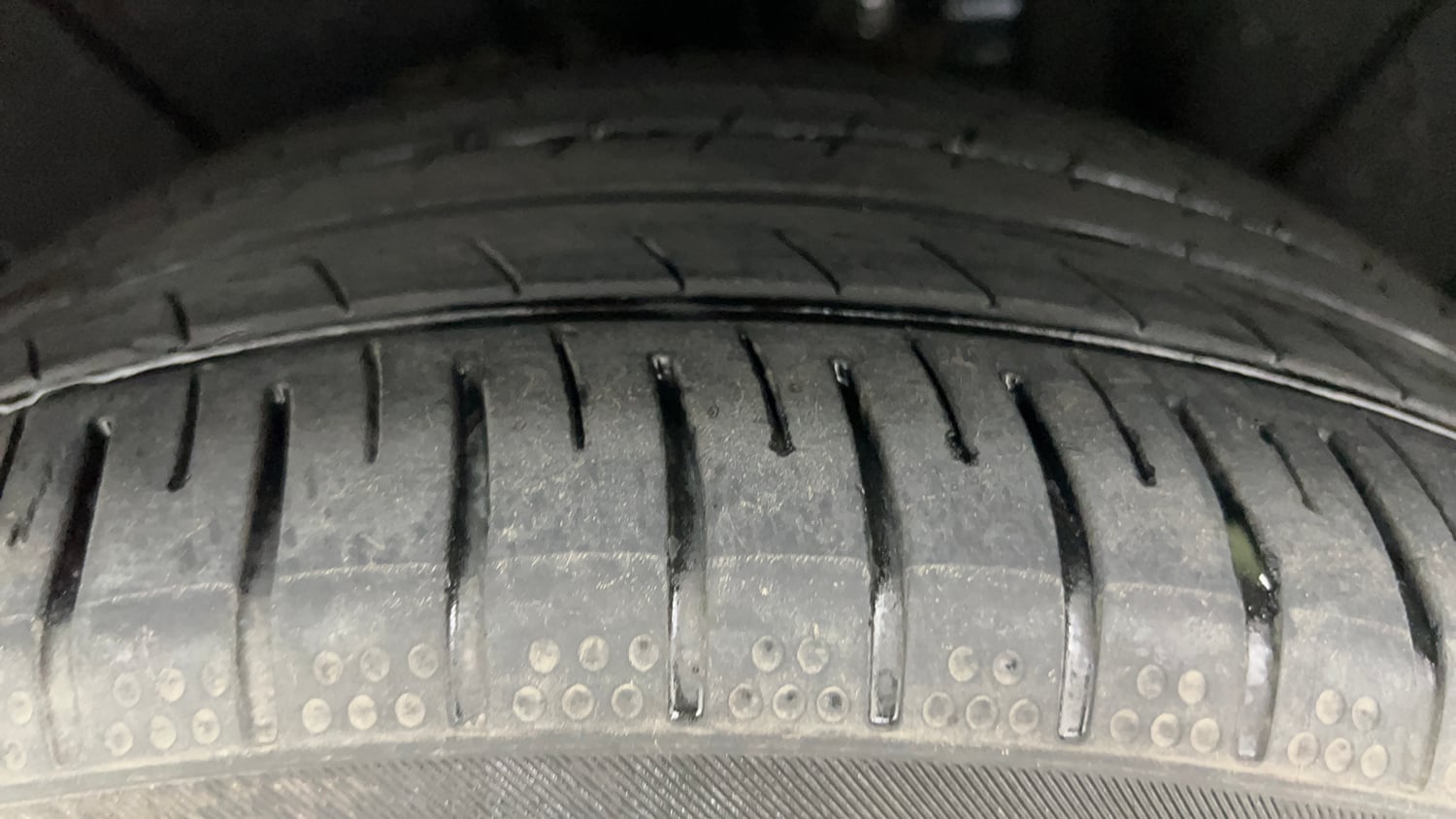 Used 2021 Audi A4 Premium Plus 40 TFSI Petrol Automatic tyres LEFT REAR TYRE TREAD VIEW