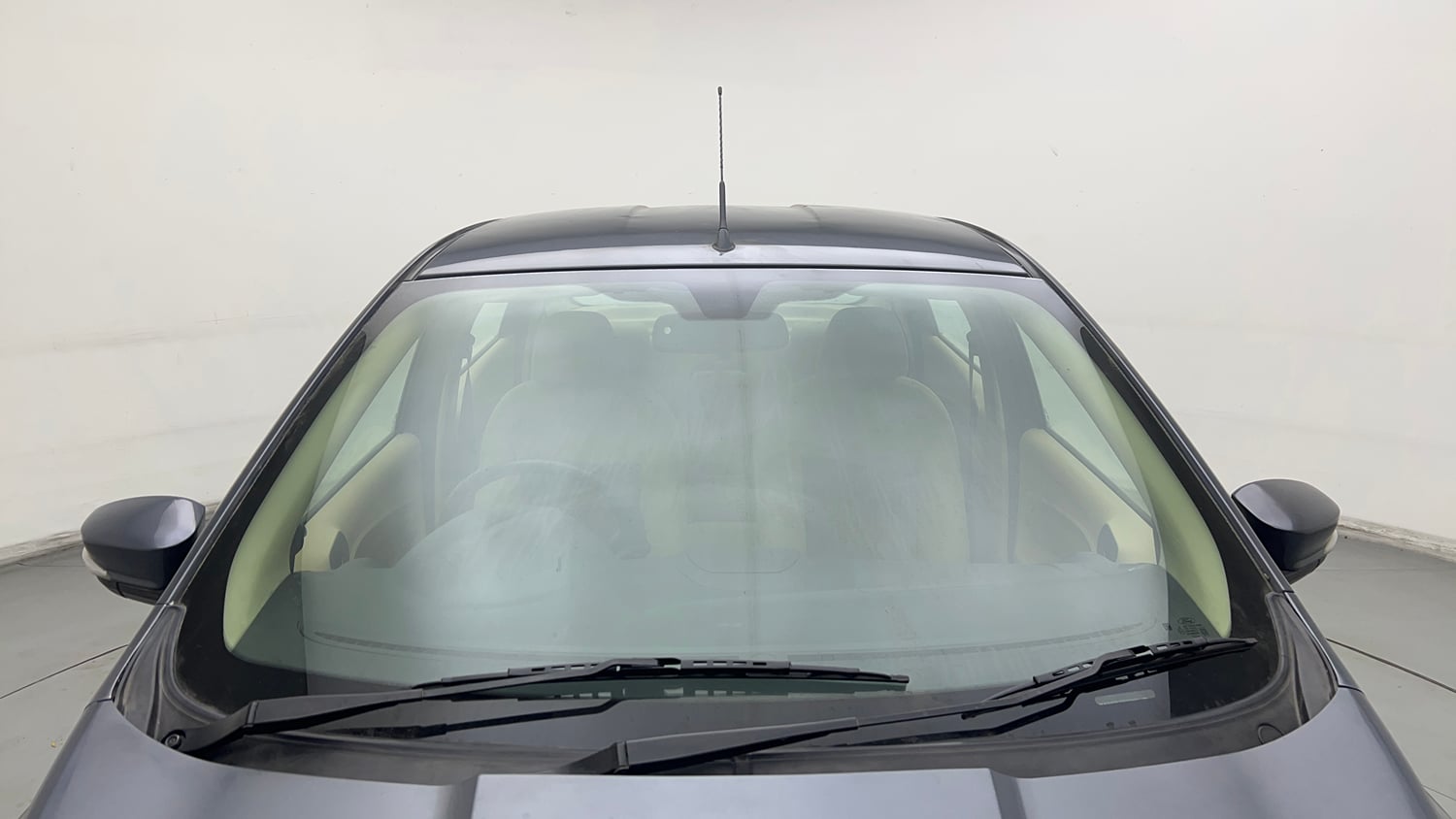 Used 2016 Ford Figo Aspire Trend 1.2 Ti-VCT Petrol Manual exterior FRONT WINDSHIELD VIEW