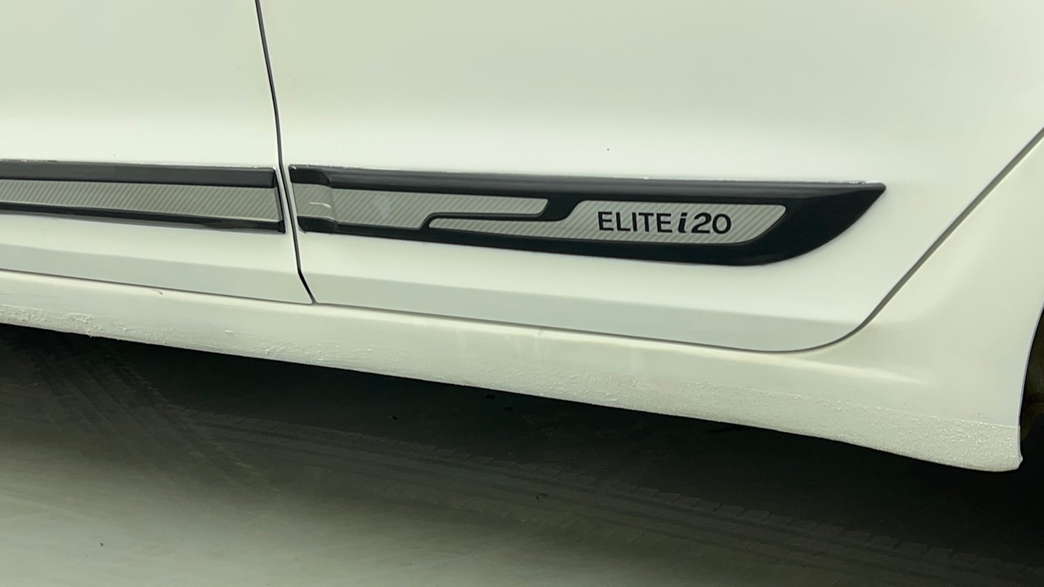 Used 2019 Hyundai Elite i20 Magna Plus 1.2 Petrol Manual dents MINOR DENT