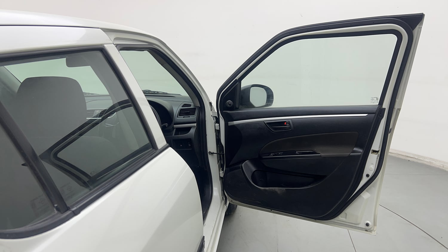 Used 2016 Maruti Suzuki Swift Lxi (O) Petrol Manual interior RIGHT FRONT DOOR OPEN VIEW