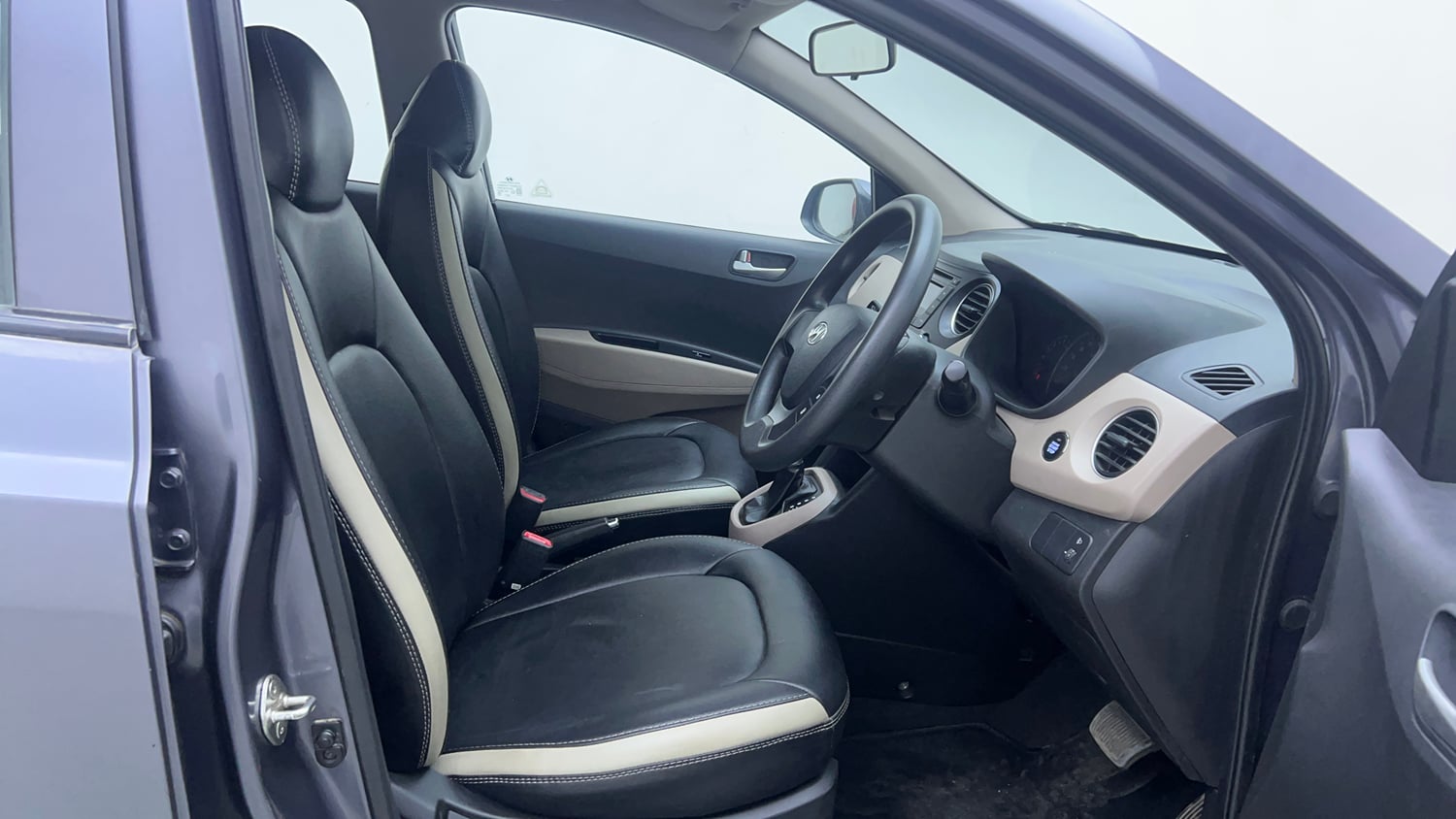 Used 2014 Hyundai Grand i10 Sportz AT 1.2 Kappa VTVT Petrol Automatic interior RIGHT SIDE FRONT DOOR CABIN VIEW