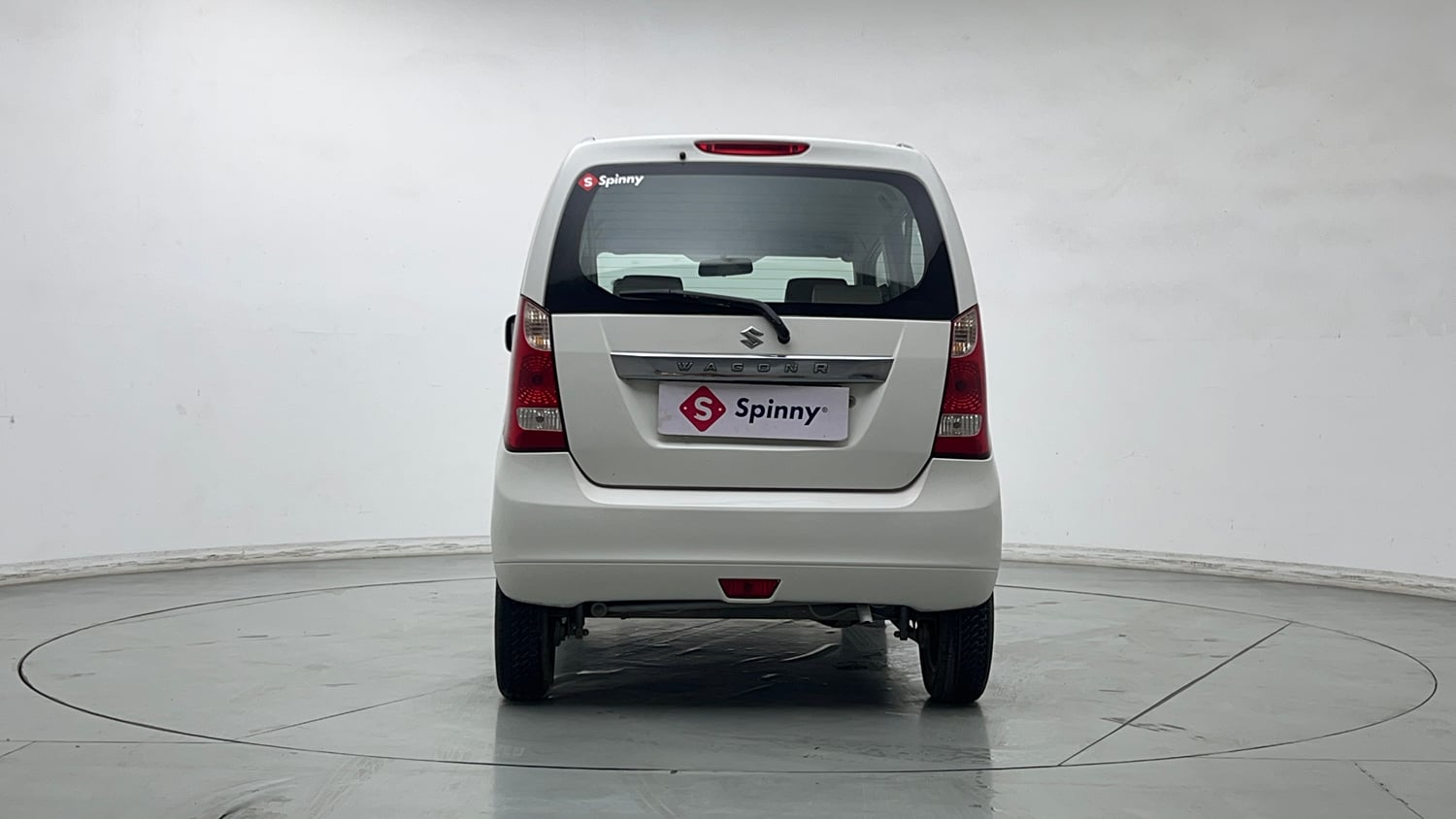 Used 2015 Maruti Suzuki Wagon R VXI Petrol Manual exterior BACK VIEW