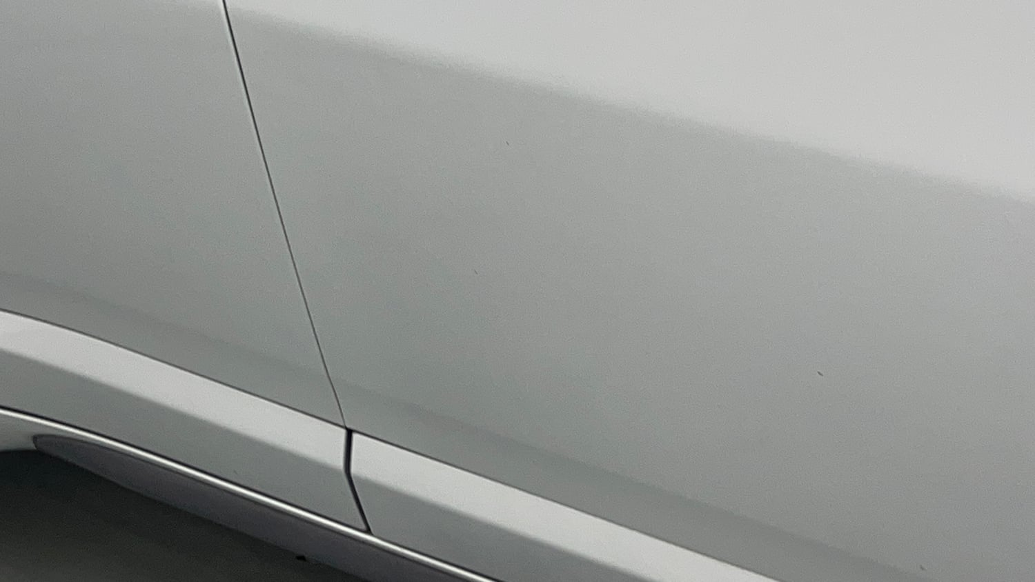 Used 2022 Jeep Compass Model S (O) 1.4 Petrol DCT Petrol Automatic dents MINOR SCRATCH
