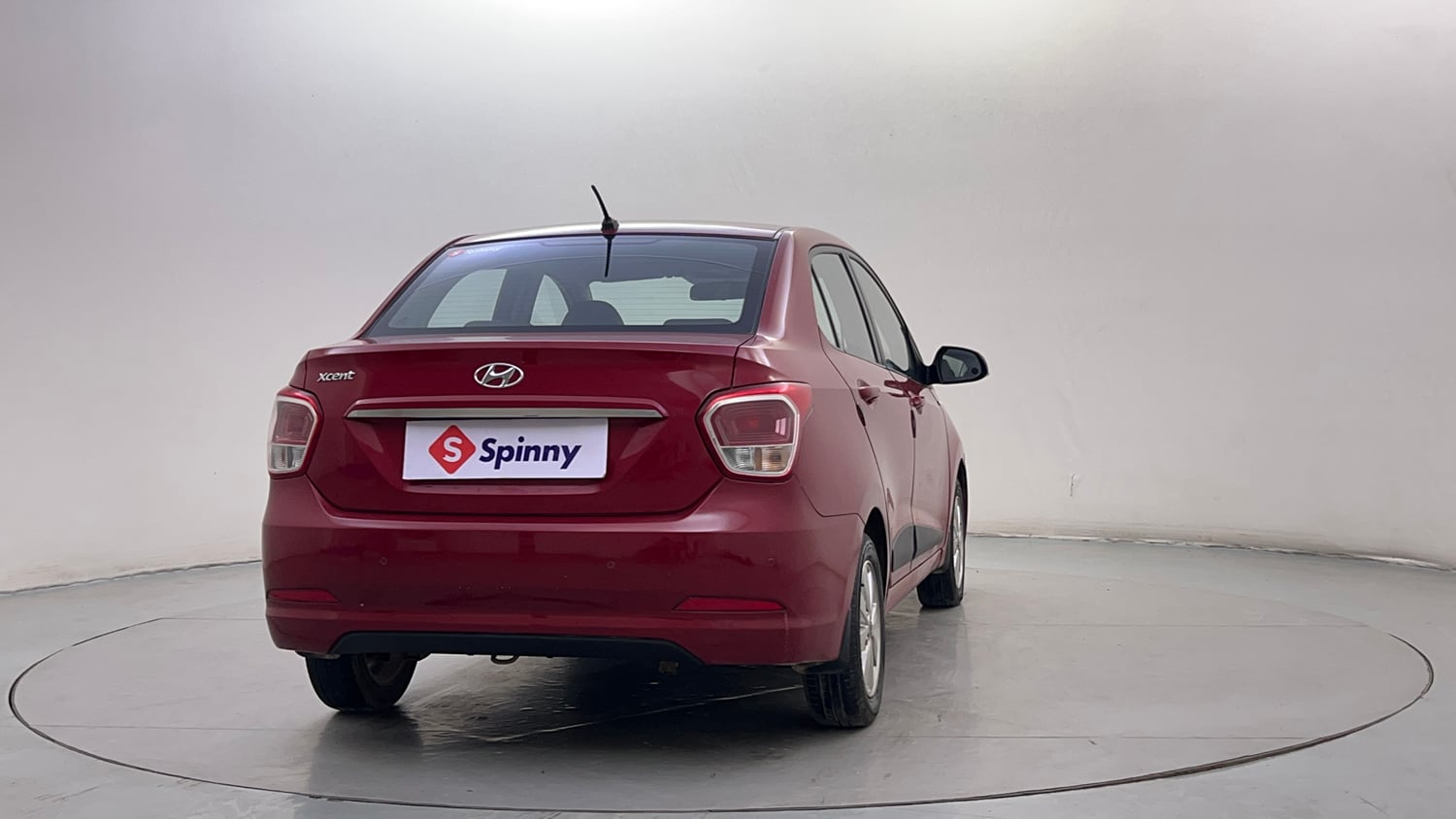 Used 2014 Hyundai Xcent S 1.2 Petrol Manual exterior RIGHT REAR CORNER VIEW