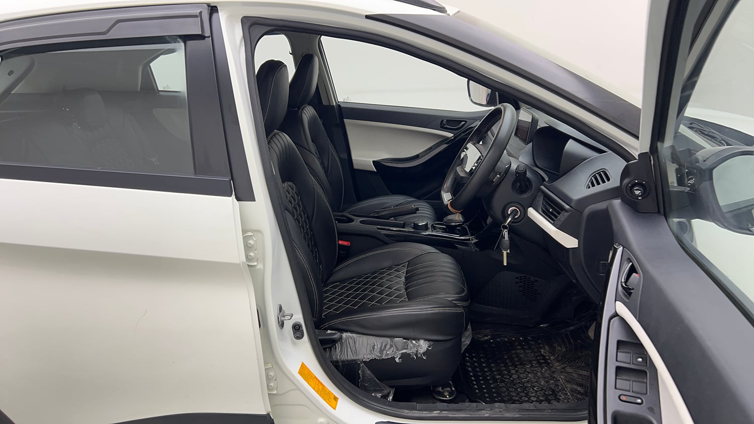 Used 2024 Tata Nexon Pure (S) 1.2 Petrol 6AMT Petrol Automatic interior RIGHT SIDE FRONT DOOR CABIN VIEW