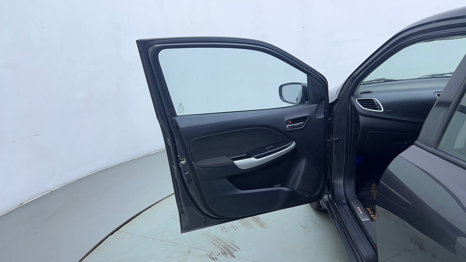 Used 2018 Maruti Suzuki Baleno Delta 1.2 Petrol Manual interior LEFT FRONT DOOR OPEN VIEW