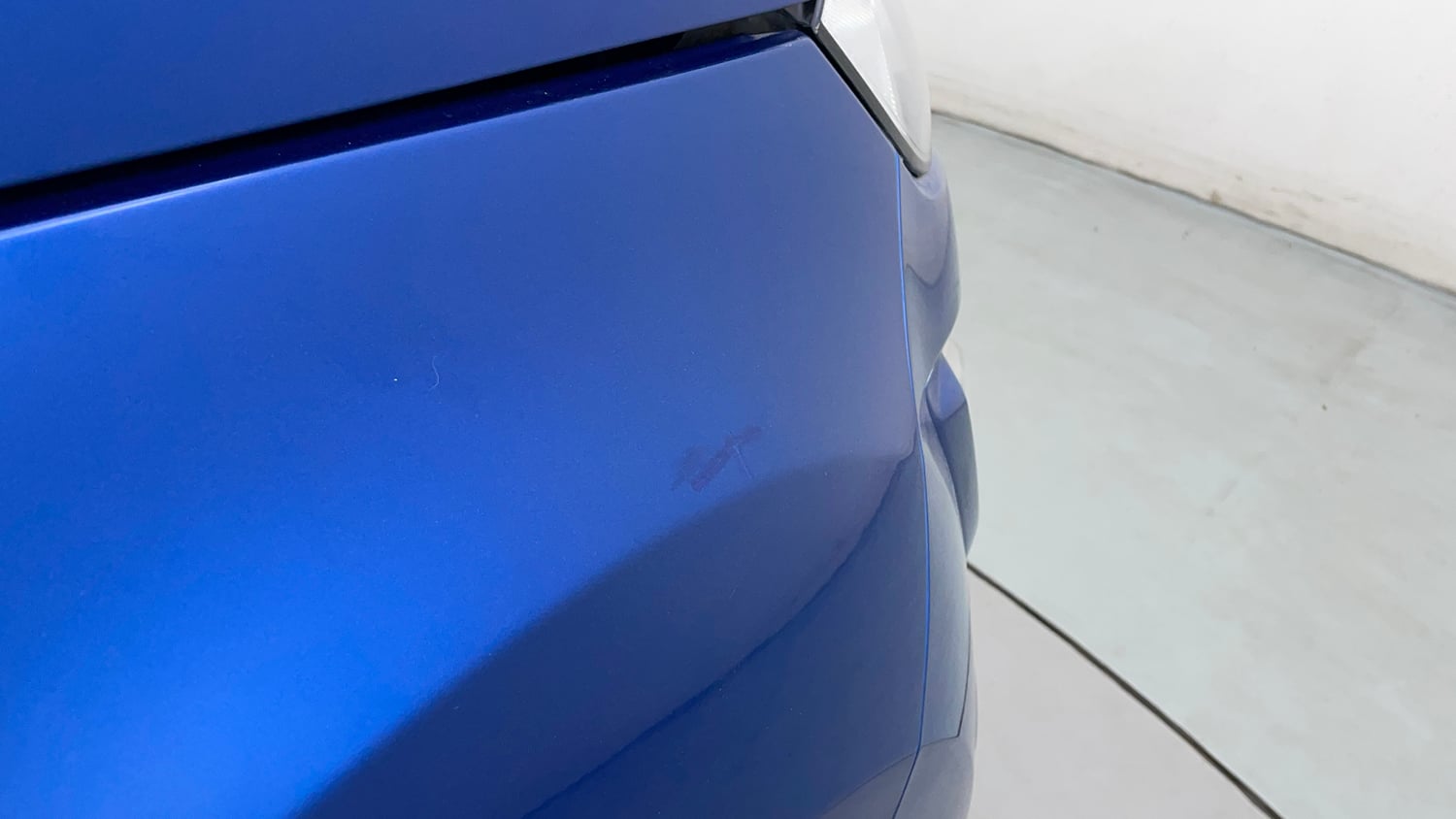 Used 2020 Ford EcoSport Titanium + 1.5L Ti-VCT AT Petrol Automatic dents MINOR SCRATCH