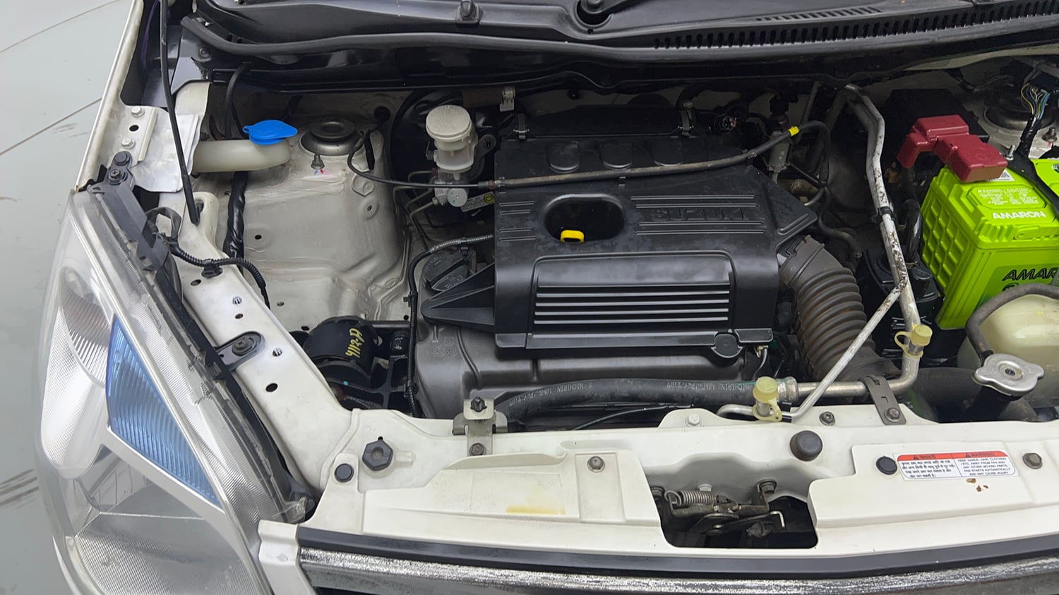 Used 2015 Maruti Suzuki Wagon R VXI Petrol Manual engine ENGINE RIGHT SIDE VIEW