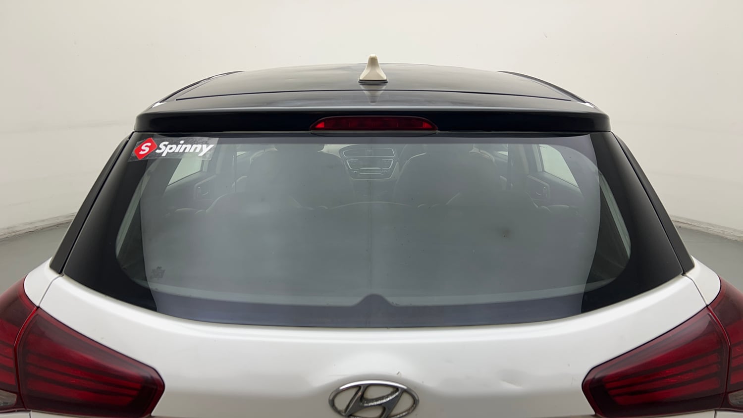 Used 2019 Hyundai Elite i20 Magna Plus 1.2 Petrol Manual exterior BACK WINDSHIELD VIEW