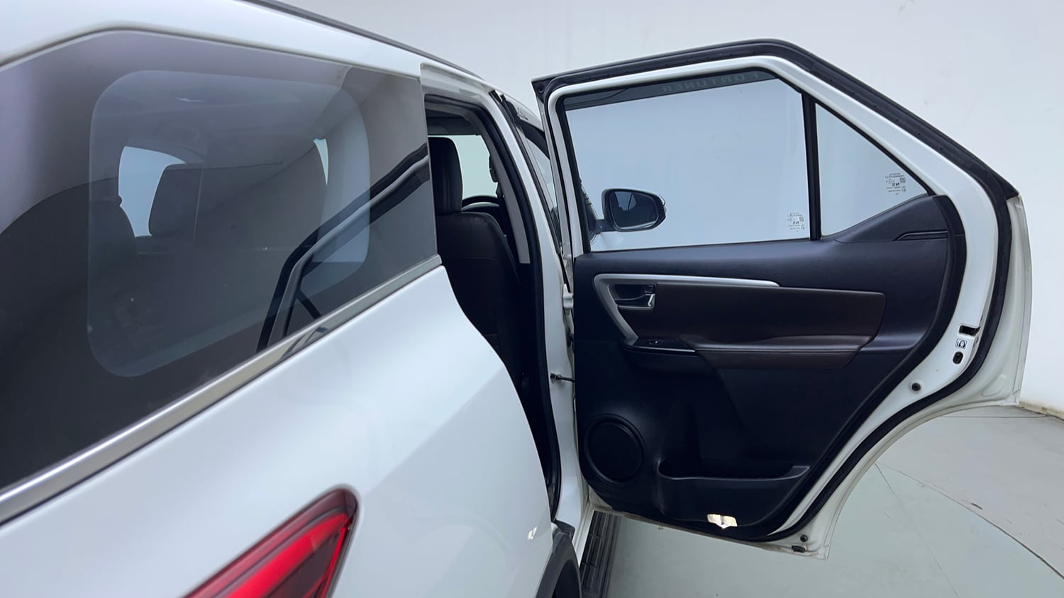 Used 2019 Toyota Fortuner 2.8 4x2 MT Diesel Manual interior RIGHT REAR DOOR OPEN VIEW