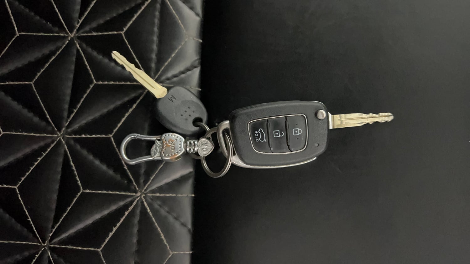 Used 2023 Hyundai i20 Sportz 1.2 MT Petrol Manual extra CAR KEY VIEW