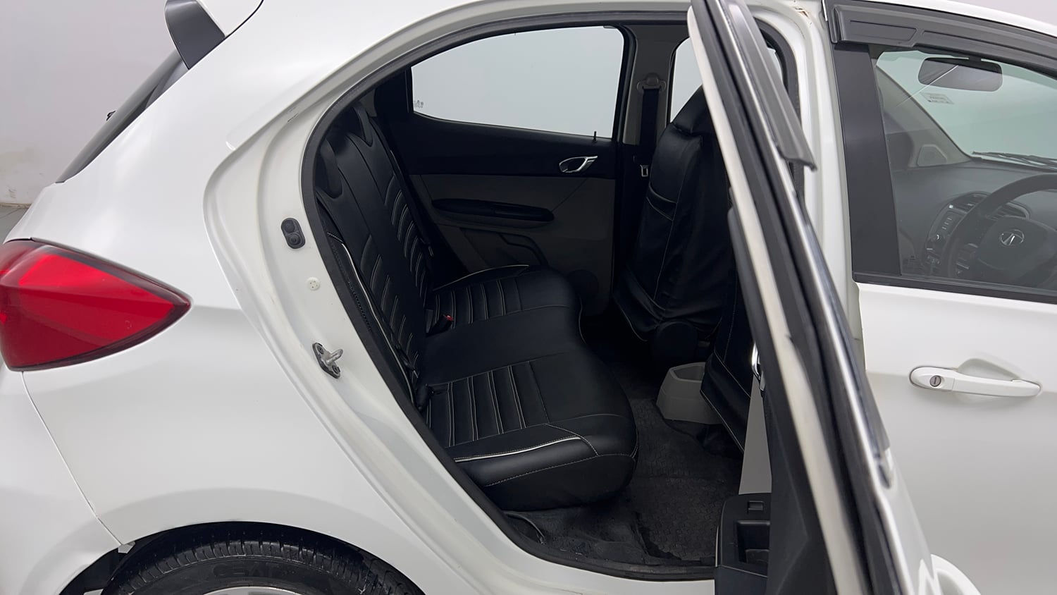 Used 2018 Tata Tiago Revotron XZ Petrol Manual interior RIGHT SIDE REAR DOOR CABIN VIEW