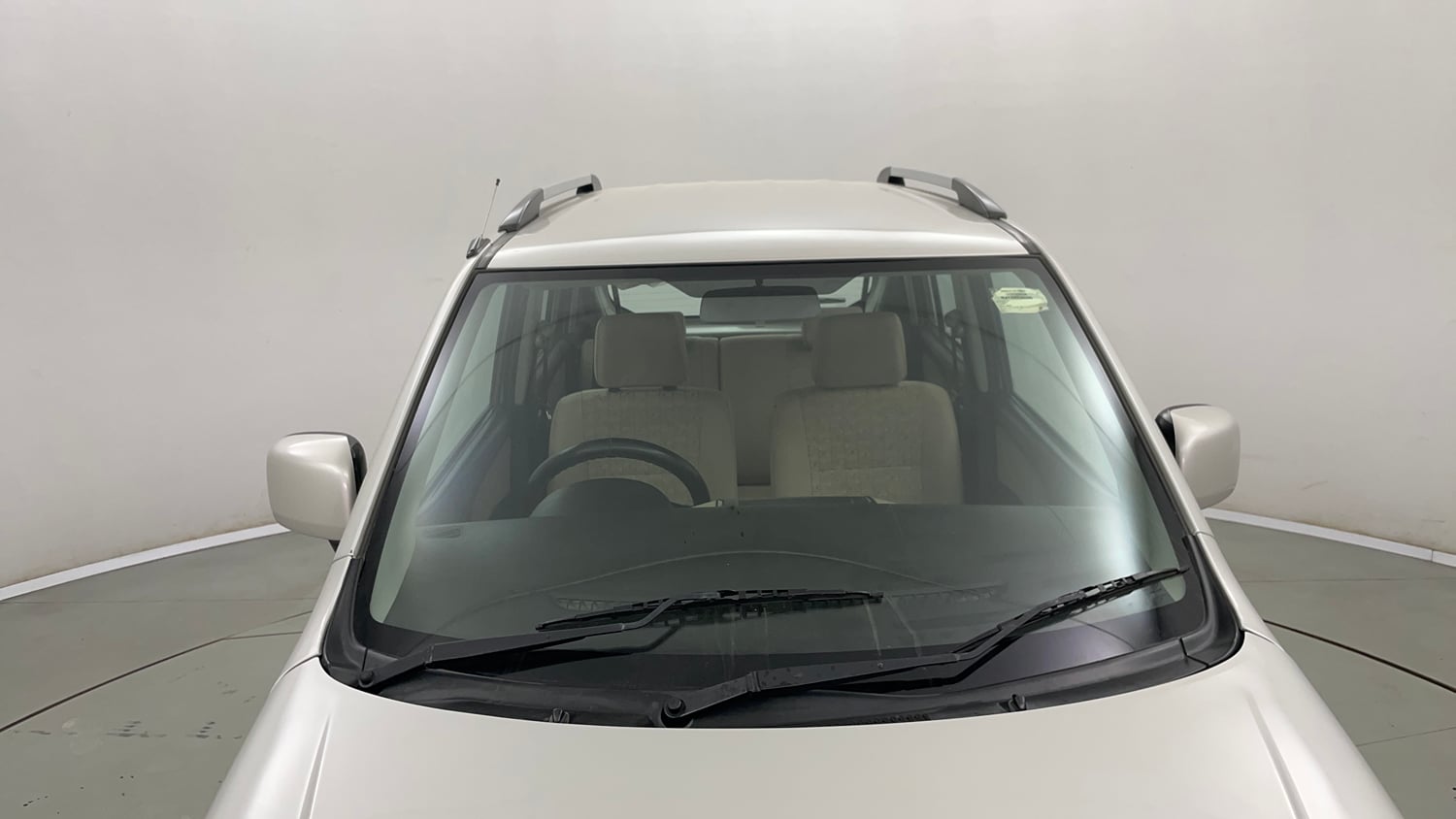 Used 2017 Maruti Suzuki Wagon R 1.0 VXI AMT Petrol Automatic exterior FRONT WINDSHIELD VIEW