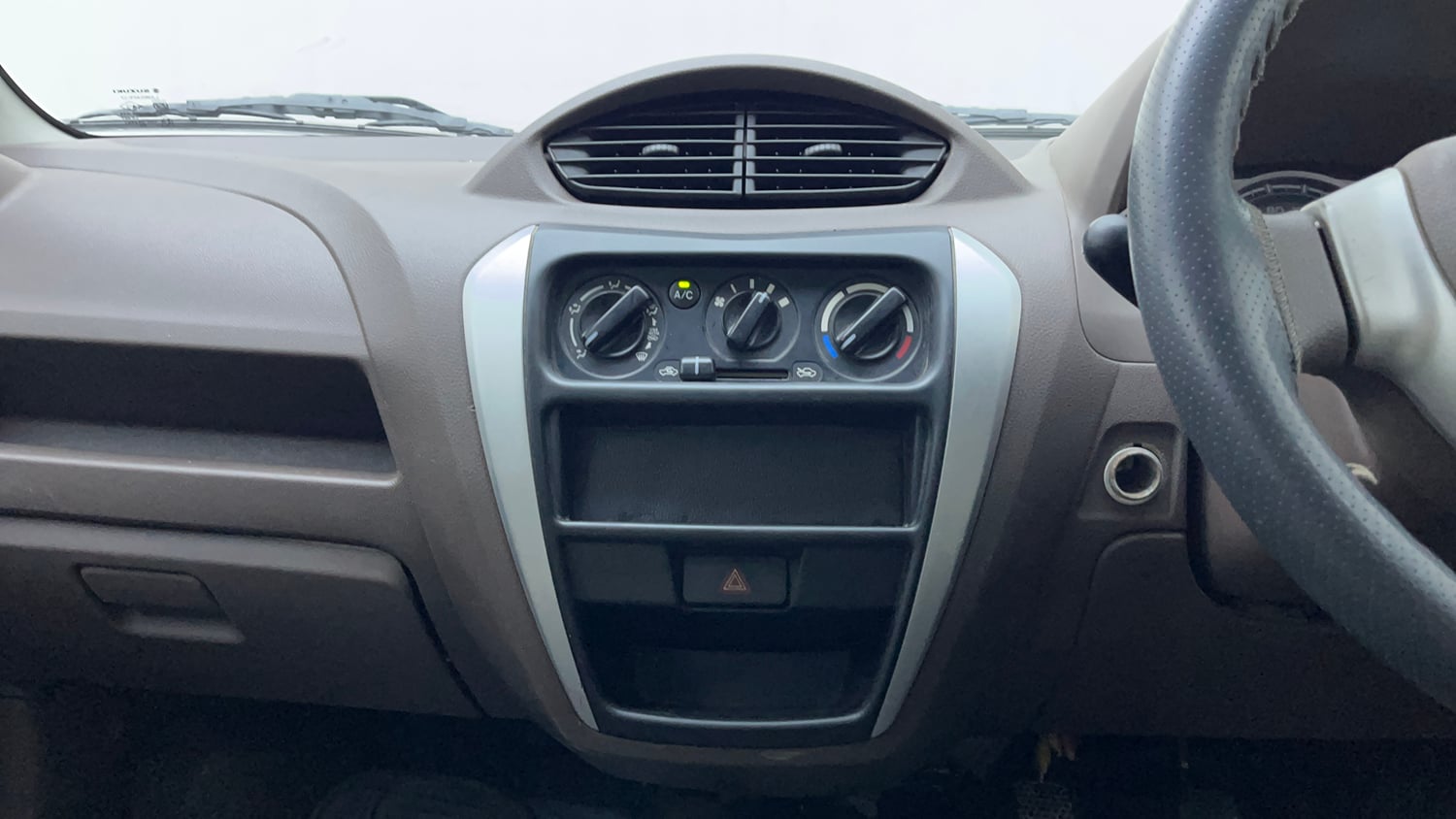 Used 2013 Maruti Suzuki Alto 800 Lxi CNG Cng Manual interior MUSIC SYSTEM & AC CONTROL VIEW