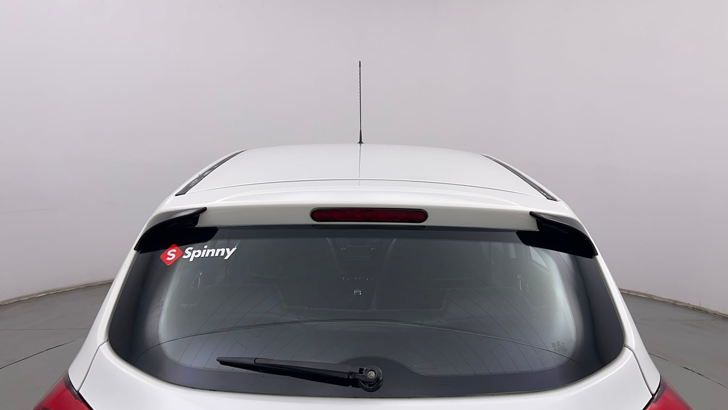 Used 2018 Tata Tiago Revotron XZ Petrol Manual exterior BACK WINDSHIELD VIEW