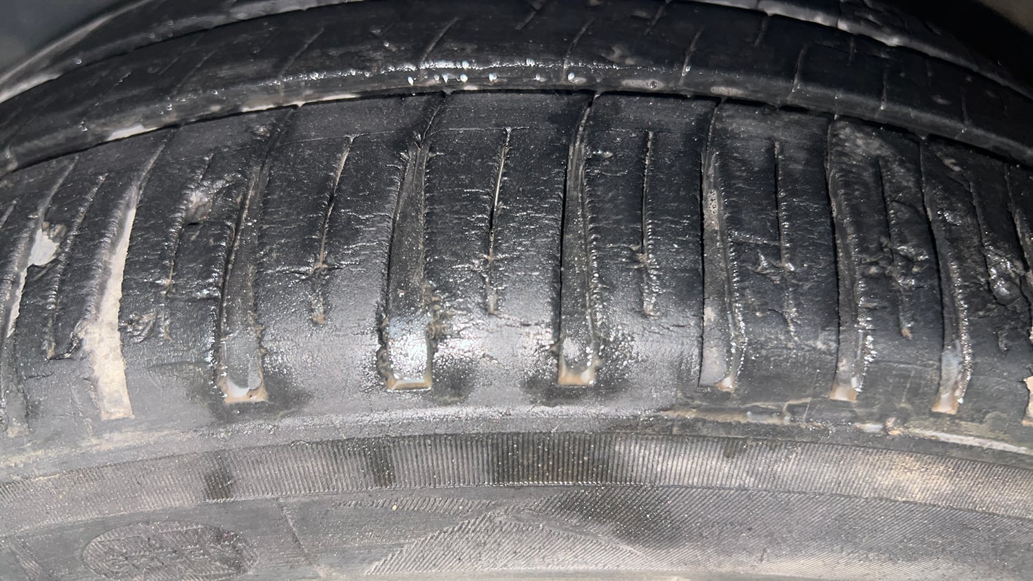 Used 2018 Honda Jazz V AT Petrol Petrol Automatic tyres LEFT FRONT TYRE TREAD VIEW