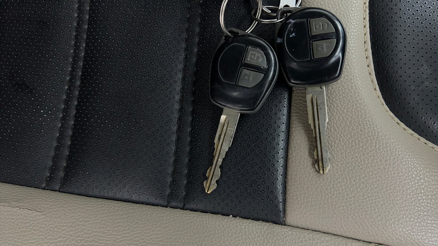 Used 2015 Maruti Suzuki Wagon R VXI Petrol Manual extra CAR KEY VIEW