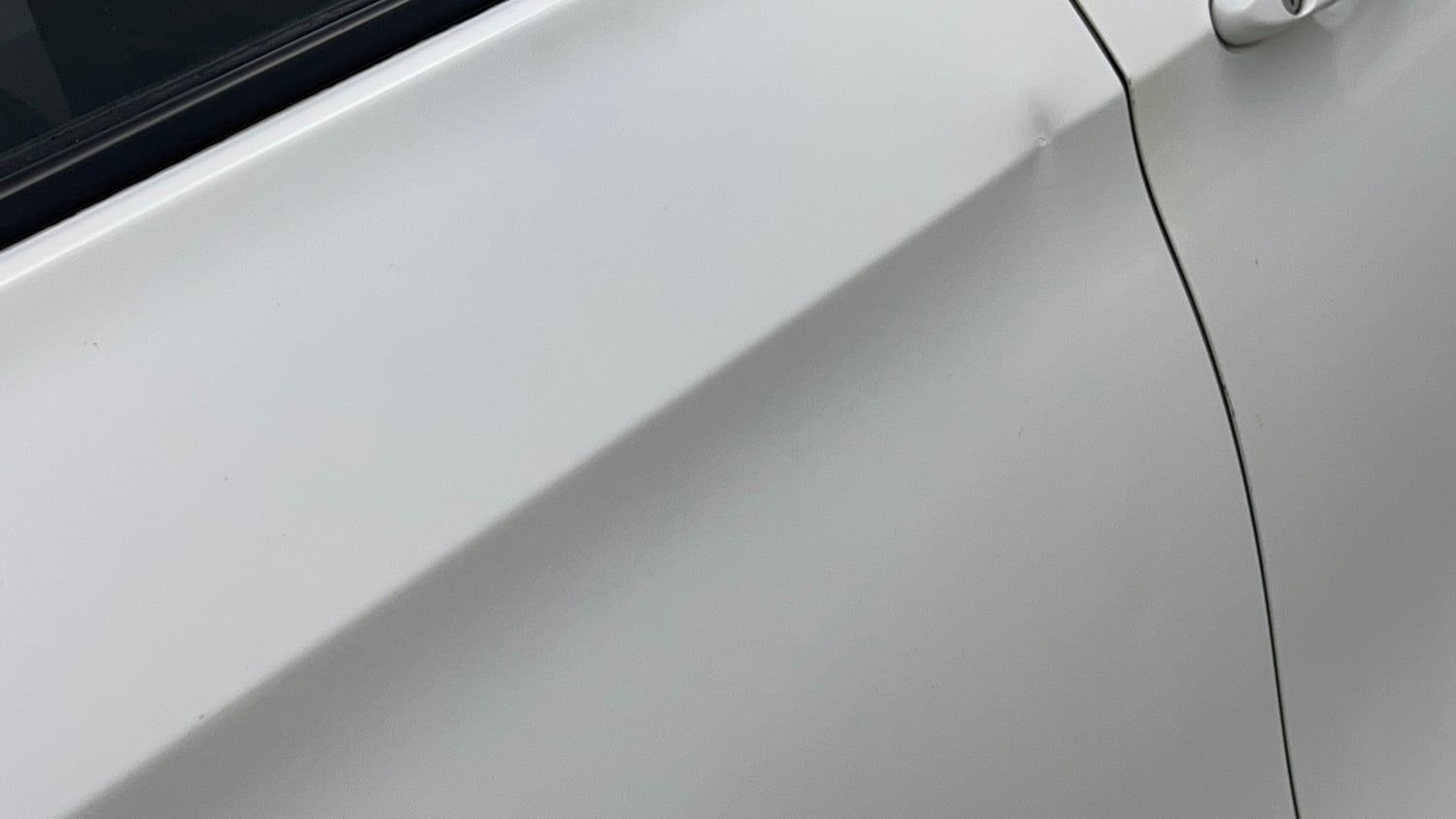 Used 2018 Tata Tiago Revotron XZ Petrol Manual dents MINOR DENT