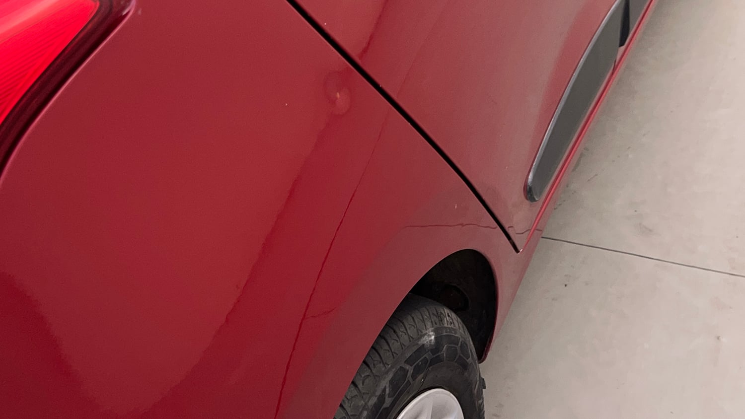 Used 2018 Hyundai Grand i10 Sportz (O) 1.2 Kappa VTVT Petrol Manual dents MINOR DENT