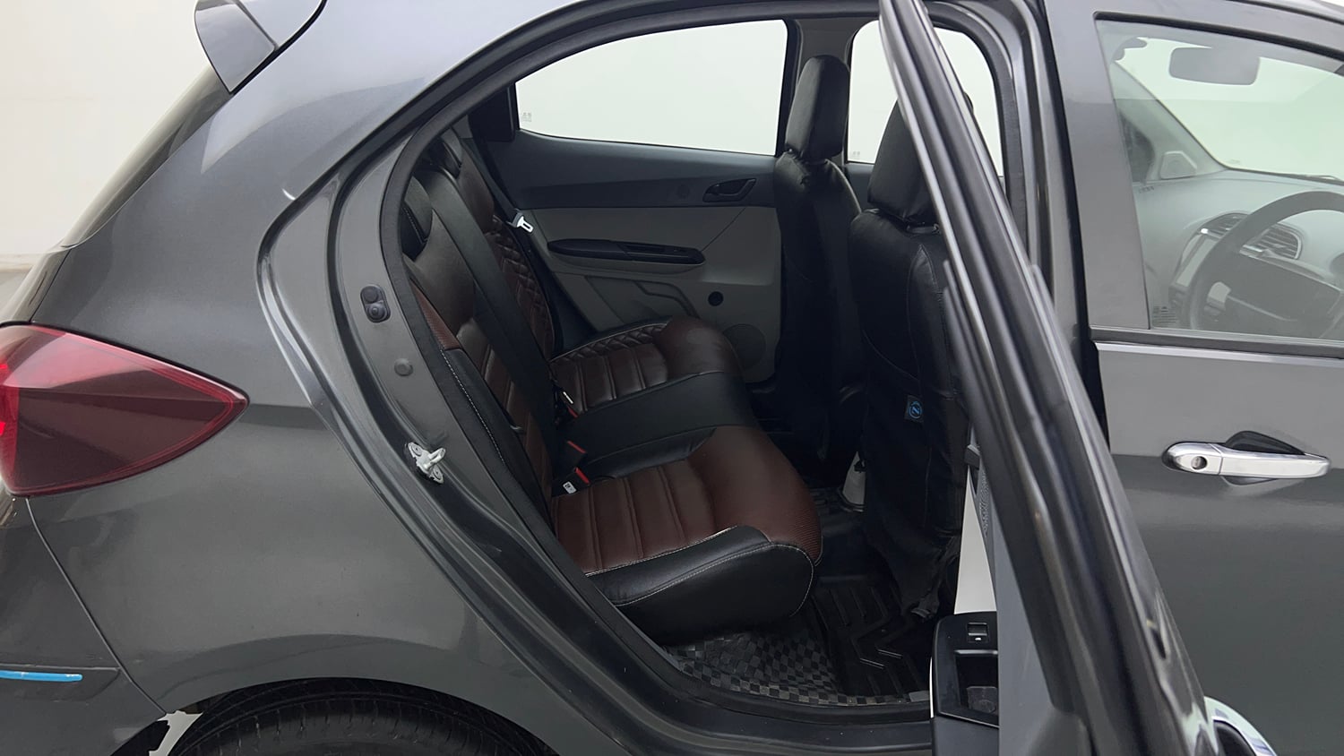 Used 2025 Tata Tiago XE CNG Cng Manual interior RIGHT SIDE REAR DOOR CABIN VIEW