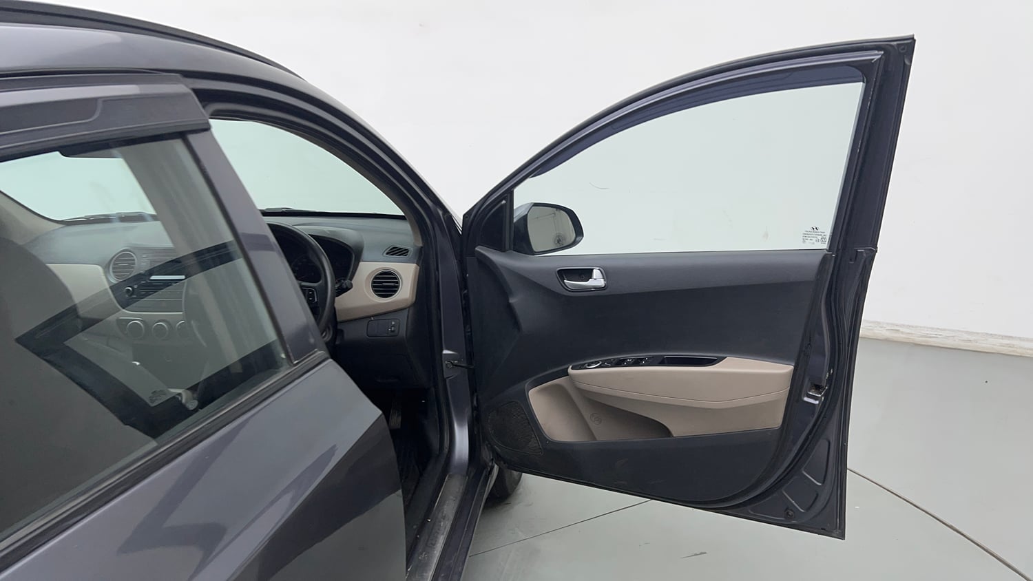 Used 2016 Hyundai Grand i10 Sportz 1.2 Kappa VTVT Petrol Manual interior RIGHT FRONT DOOR OPEN VIEW