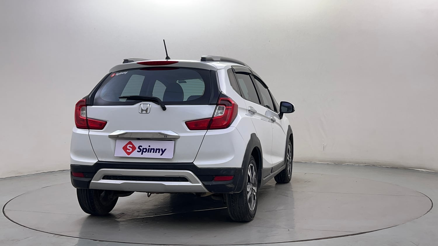 Used 2017 Honda WR-V VX MT Petrol Petrol Manual exterior RIGHT REAR CORNER VIEW