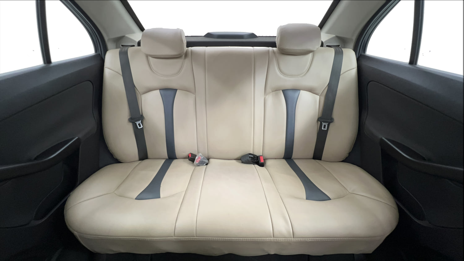 Used 2016 Tata Zest XT Petrol Petrol Manual interior REAR SEAT CONDITION VIEW