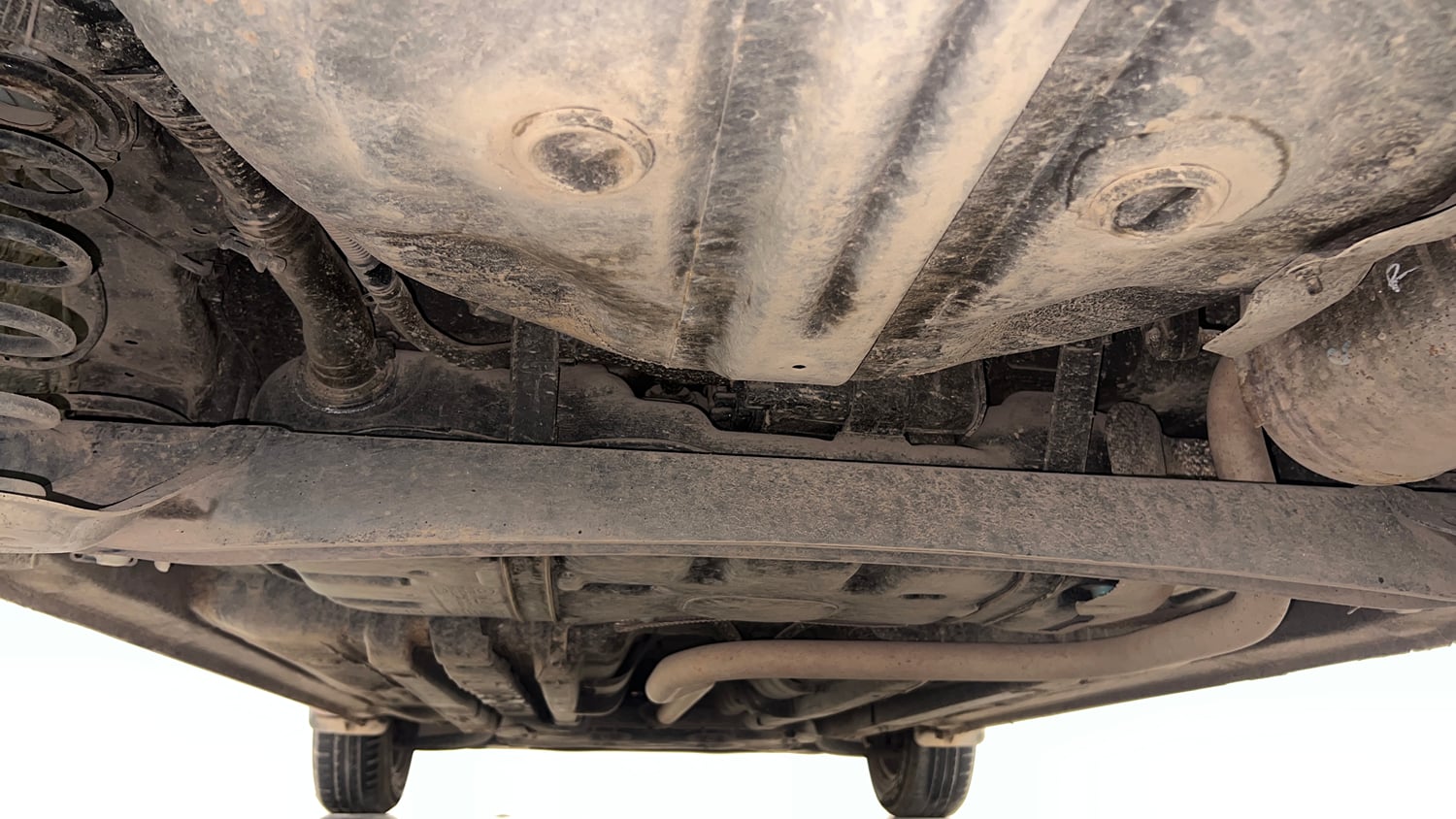 Used 2017 Hyundai Elite i20 Sportz 1.2 Petrol Manual extra REAR UNDERBODY VIEW (TAKEN FROM REAR)
