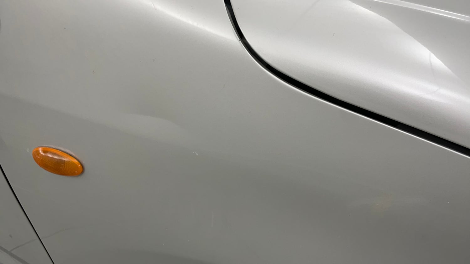 Used 2017 Maruti Suzuki Wagon R 1.0 VXI AMT Petrol Automatic dents MINOR SCRATCH