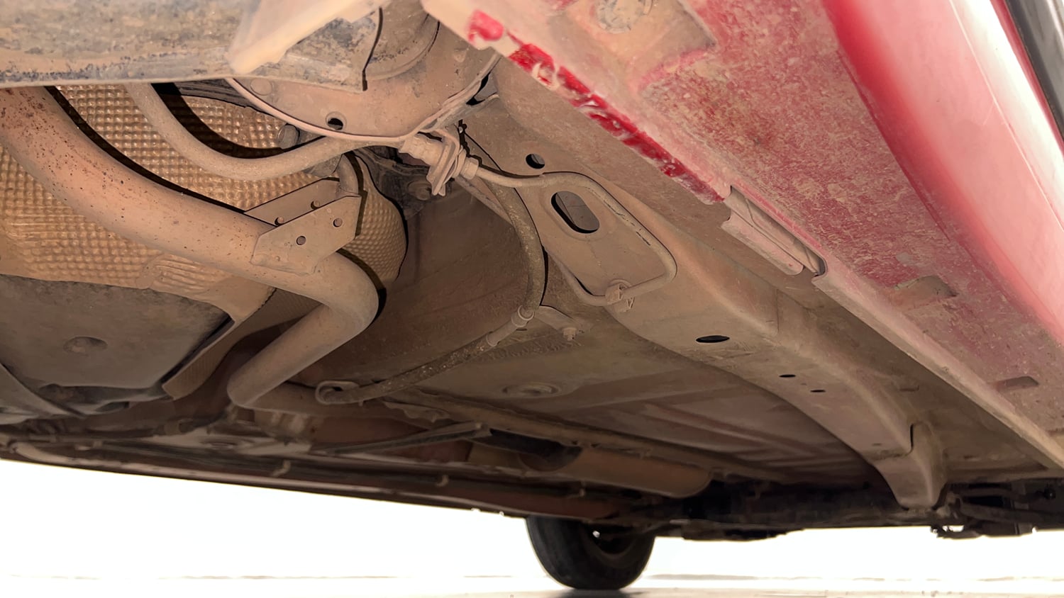 Used 2018 Maruti Suzuki Baleno Delta 1.2 Petrol Manual extra REAR RIGHT UNDERBODY VIEW