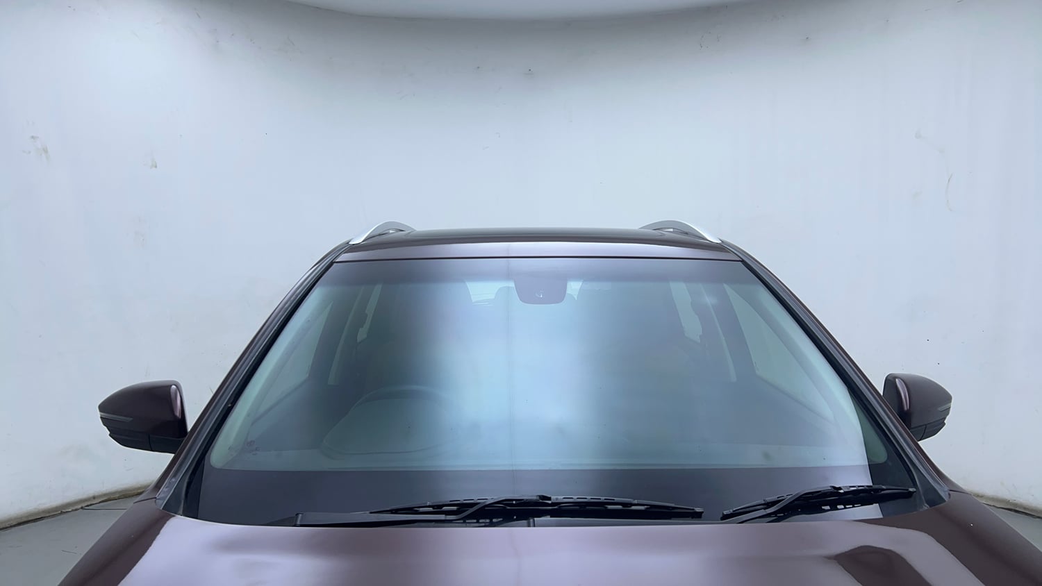 Used 2020 MG Motors Hector Plus Sharp 1.5 DCT Petrol Petrol Automatic exterior FRONT WINDSHIELD VIEW