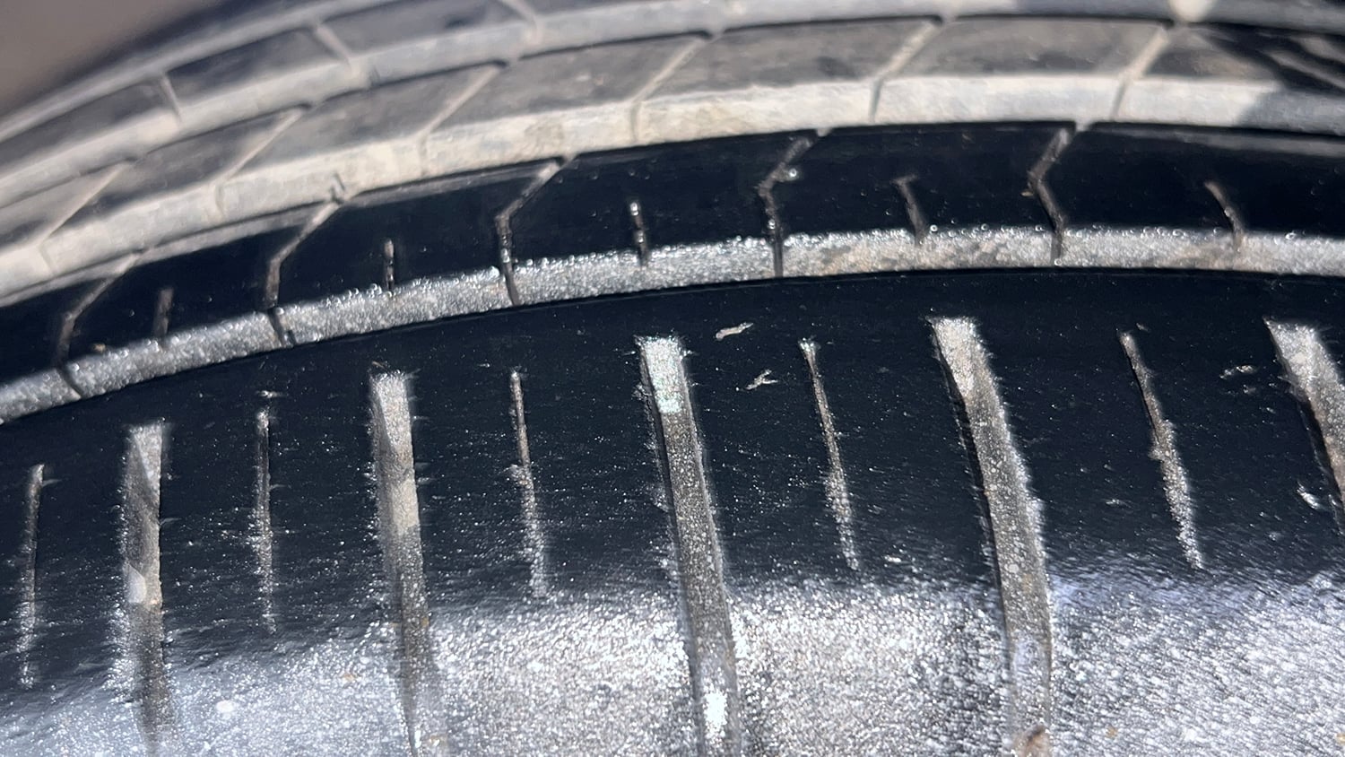 Used 2019 Maruti Suzuki Baleno Zeta Automatic Petrol Automatic tyres LEFT FRONT TYRE TREAD VIEW
