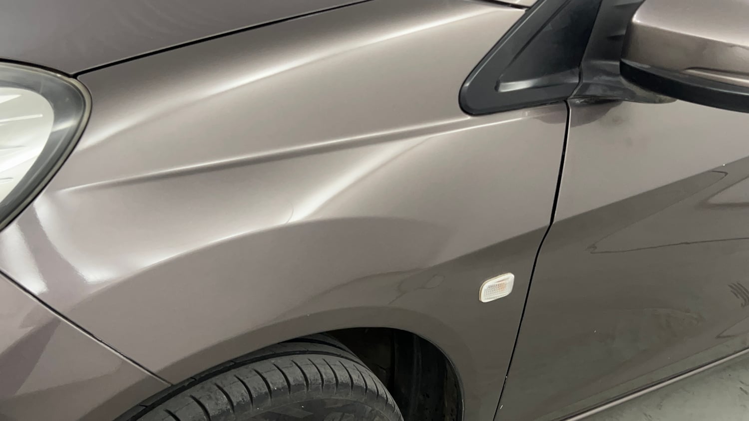 Used 2015 Honda Brio S MT Petrol Manual dents MINOR DENT