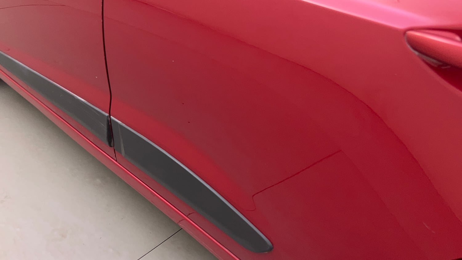 Used 2018 Hyundai Grand i10 Sportz (O) 1.2 Kappa VTVT Petrol Manual dents MINOR SCRATCH