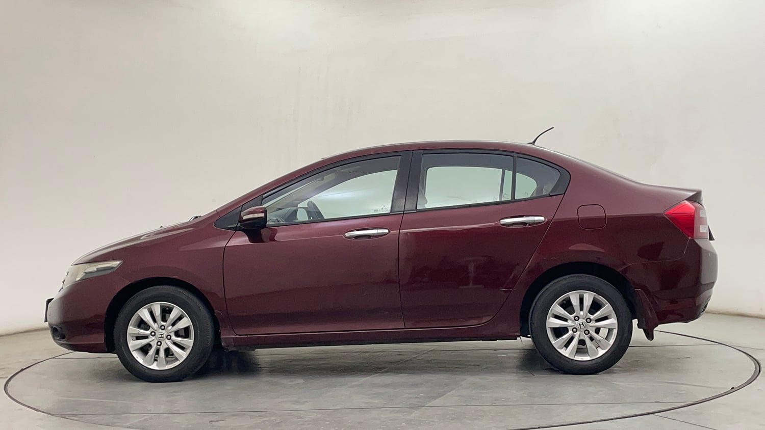 Used 2012 Honda City 1.5 V AT Petrol Automatic exterior LEFT SIDE VIEW