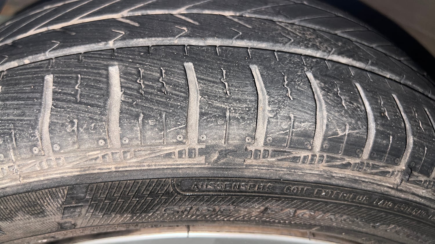 Used 2014 Hyundai Grand i10 Sportz 1.2 Kappa VTVT Petrol Manual tyres LEFT FRONT TYRE TREAD VIEW