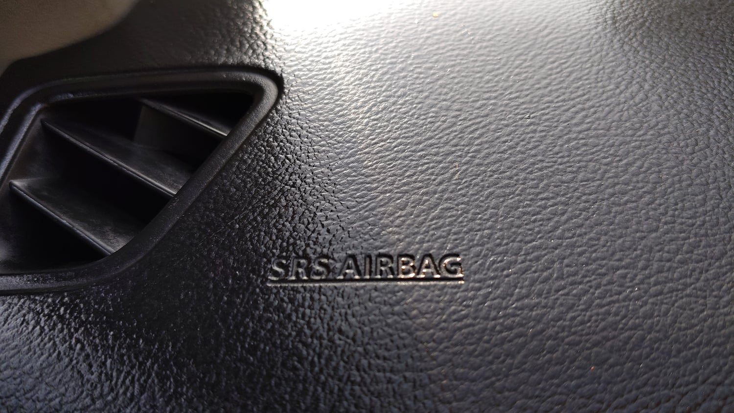 Used 2021 Maruti Suzuki S-Cross Zeta Petrol Manual top_features Airbags