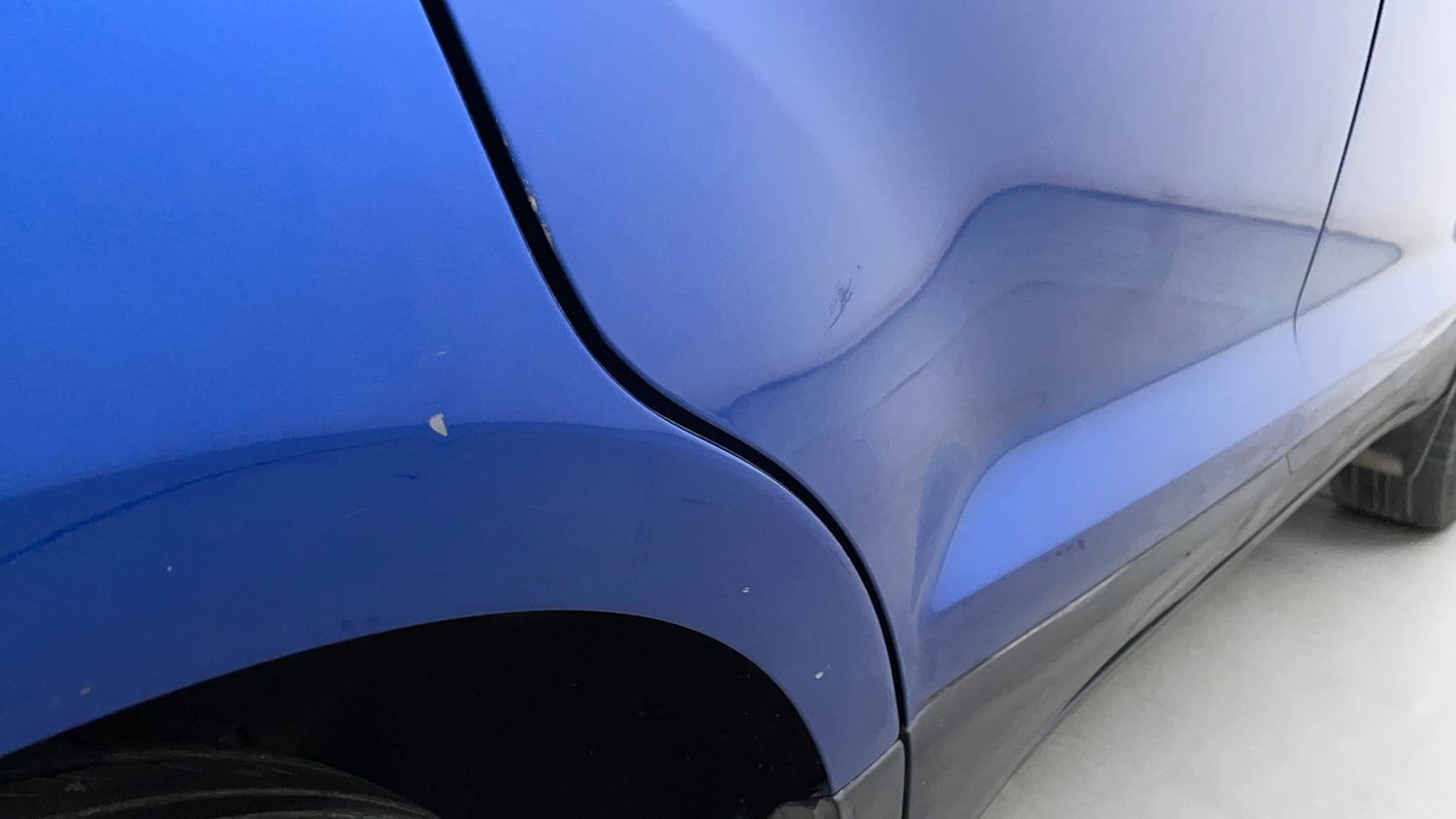 Used 2020 Ford EcoSport Titanium + 1.5L Ti-VCT AT Petrol Automatic dents MINOR DENT